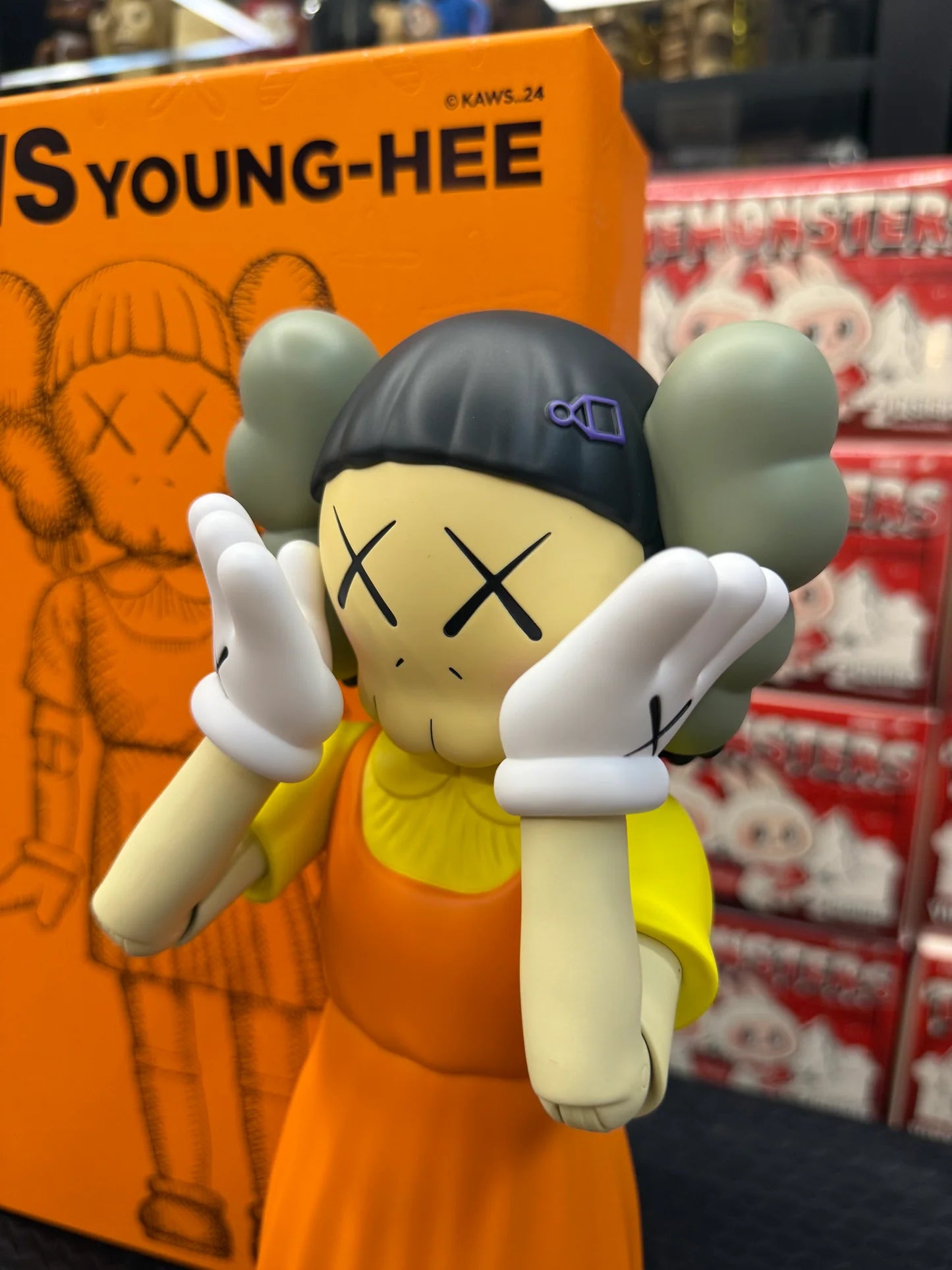 KAWS YOUNG-HEE